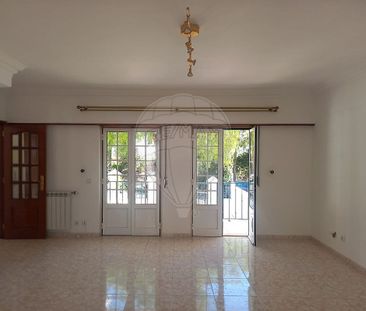 Moradia T4 em Lisboa - Photo 1