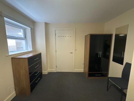 810 College Court Central, 56 King Street, Belfast, BT1 6BZ - Photo 4