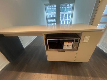 For Lease - 89 Church Street Unit# 601, Toronto, Ontario - Photo 4