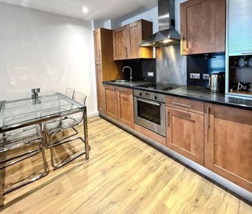 2 bedroom flat to rent - Photo 6