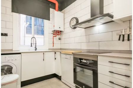 Carrer del Bruc, Barcelona, Catalonia 08009 - Photo 5