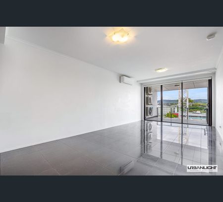 702/70 Victoria Street, West End, Qld 4101 - Photo 2