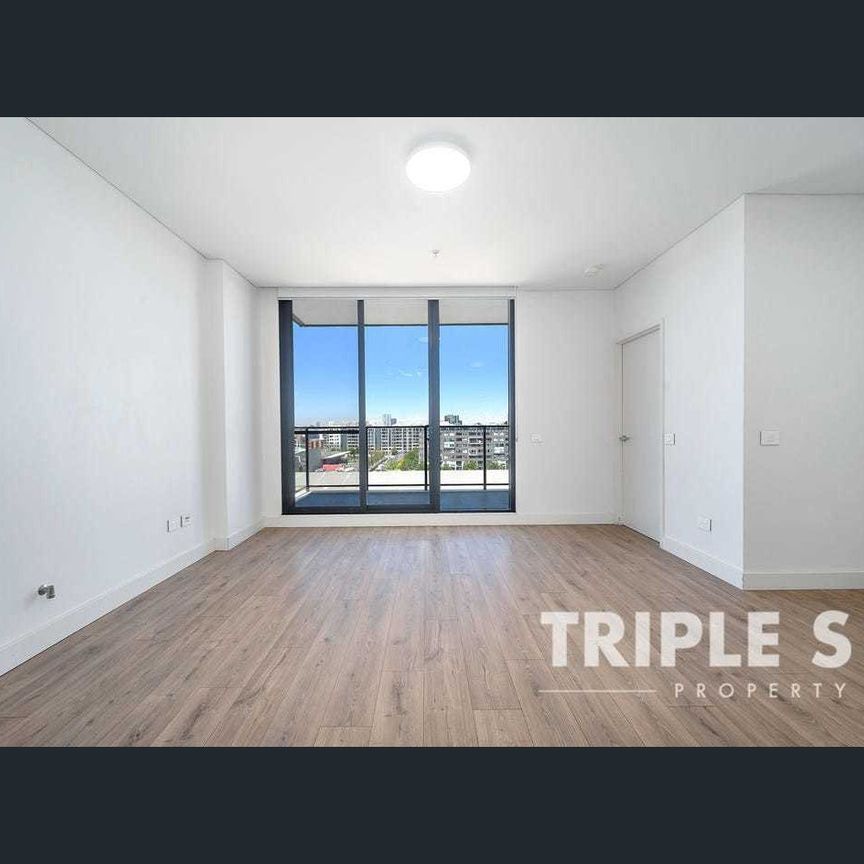 Open balcony with water view and garden view future! - Photo 1