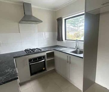 Home in the West - Photo 2