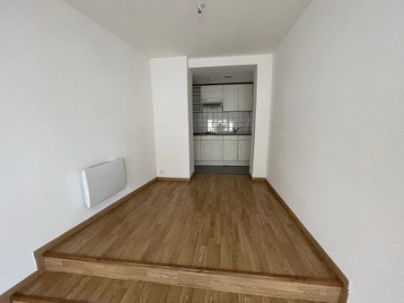 Location Appartement 2 pièces 39 m2 à Saint-Quentin - Photo 3