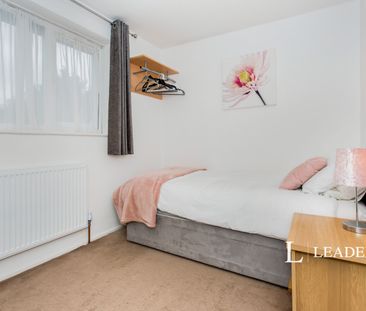 2 bedroom end of terrace to rent Bassett Close, CB4 - Photo 4