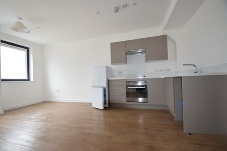 29 Victoria Avenue, Southend On Sea, Essex, SS2 - Photo 4