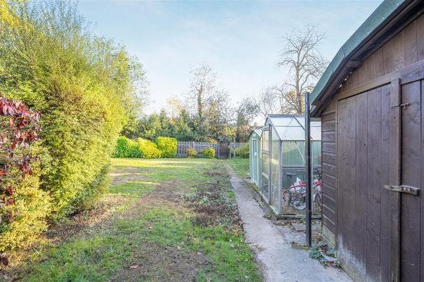 3 bedroom terraced house to rent - Photo 1