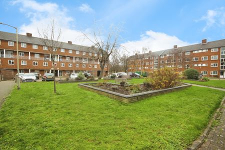 Aldrington Road, London, SW16 1TR - Photo 2