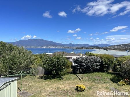 22 Jungira Street, Howrah, TAS 7018 - Photo 5