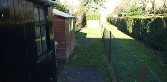 39 Mareham Road, - Photo 2