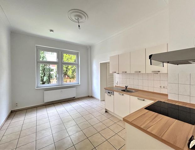 2 months rent free! Sunny apartment in urban villa with fitted kitchen - Foto 1