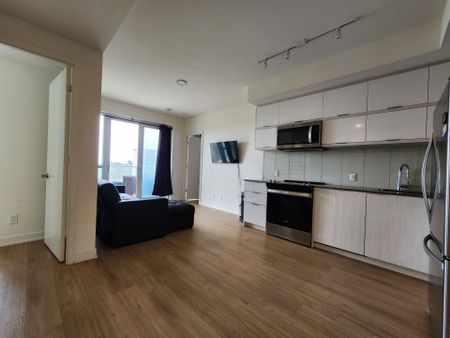 For Lease - 10 Deerlick Court Unit# 1004, Toronto, Ontario - Photo 3