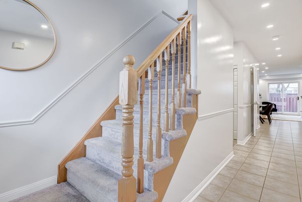 For Lease - 4398 Fairview Street, Burlington, Ontario - Photo 1