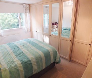 5 bedroom House To Let - Photo 1