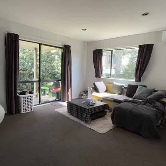 Affordable 2 Bedroom Rental in Glen Eden - Photo 1