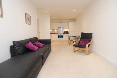 2 bedroom flat to rent - Photo 5