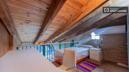 valencia, Valencian Community 46011 - Photo 4