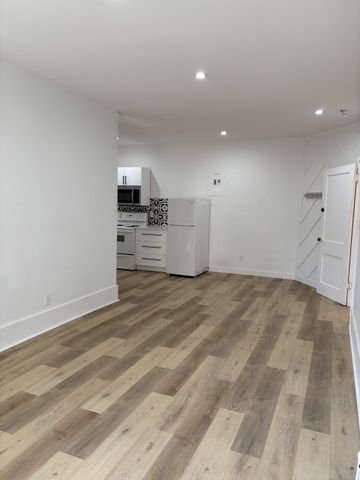 Belmont Apartments - Photo 4