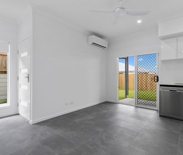 Comfortable & Convenient Living in Collingwood Park - Photo 1