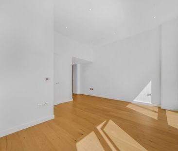 Esther Anne Place, London N1 - Photo 2