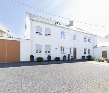 Leiwen: Erstbezug - Hochwertig ausgestattete Dachgeschoss-Wohnung m... - Photo 1