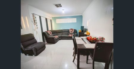 Modern home in Brabham - Photo 5