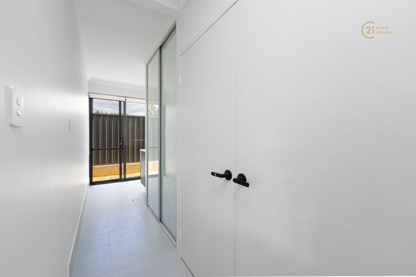 Great Size Family Home with Theatre Room @ $750 Per Week - Photo 1