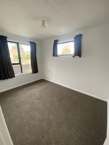 3 bedroom w/ Rumpus room & Garage - Photo 2
