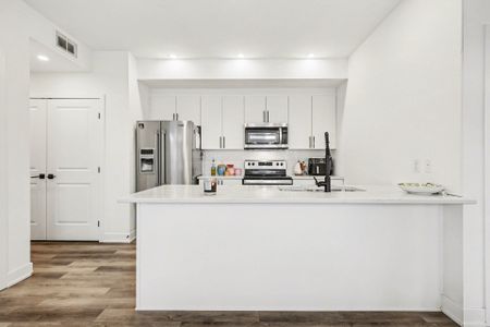 For Lease - 35 Overberg Way Unit# I, Kanata, Ontario - Photo 2