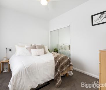 Modern 1-Bedroom Apartment in the Heart of Richmond - Photo 6