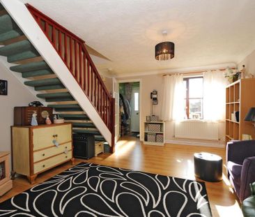 2 bedroom terraced house to rent - Photo 1