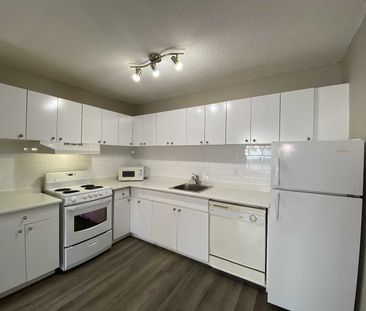 1122 8 Avenue SW, Calgary - Photo 3