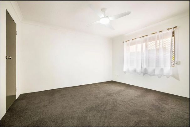 1/46 Back Street, Biggera Waters QLD 4216 - Apartment For Rent - $700 | Domain - Photo 1