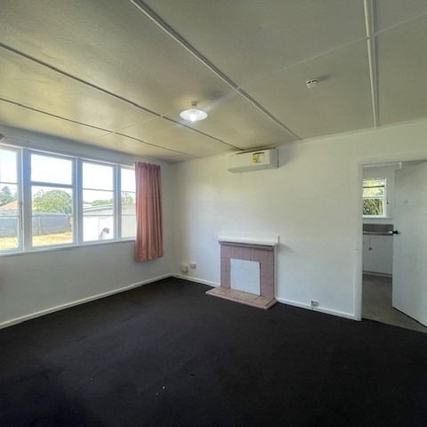 182 Egmont Street,Patea - Photo 1