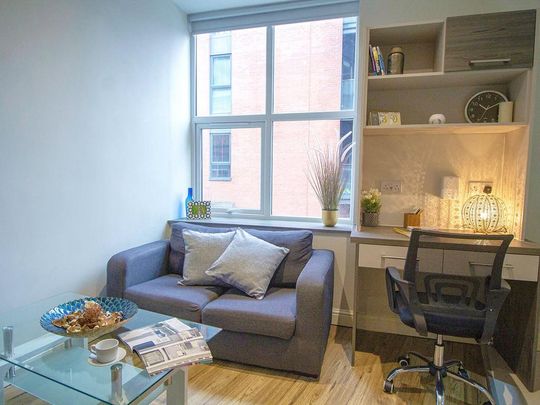 Studio to rent - Photo 1