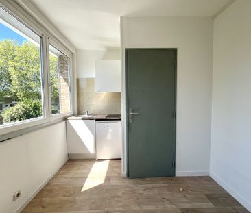 Location Appartement 1 pièce 17m² VILLENEUVE D ASCQ 59491 - Photo 1