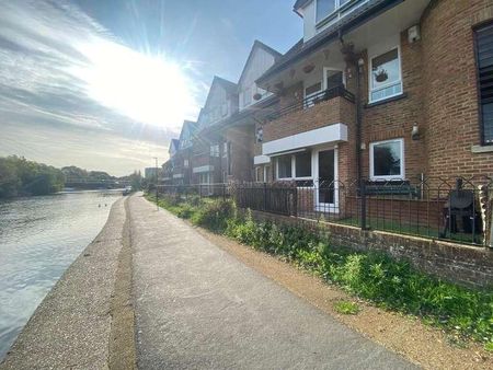 Isis Court, Reading, Berkshire, RG1 - Photo 4