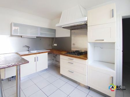 Appartement SAINT JEAN DE LA RUELLE - Photo 3