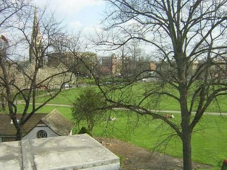 Chiswick High Road, London - Photo 2