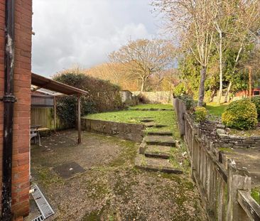 4 bedroom semi-detached house to rent - Photo 4