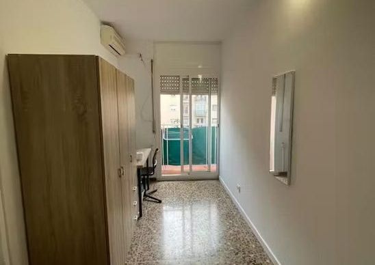 Travessera de Gràcia, Barcelona, Catalonia 08027