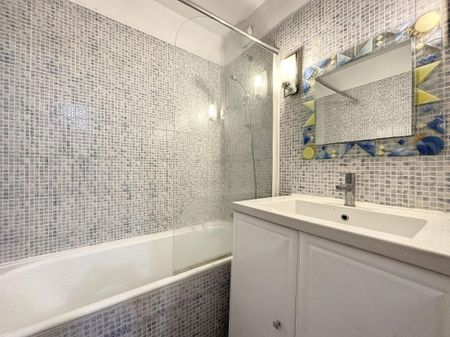 Location Appartement 3 pièces Meublé 64m² ANTIBES 06600 - Photo 4