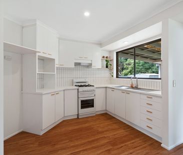 14 Broadfoot Street, Kearneys Spring QLD 4350 - House For Rent | Do... - Photo 5