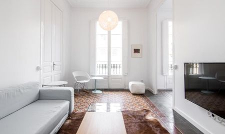 Carrer del Consell de Cent, Barcelona, Catalonia - Photo 3