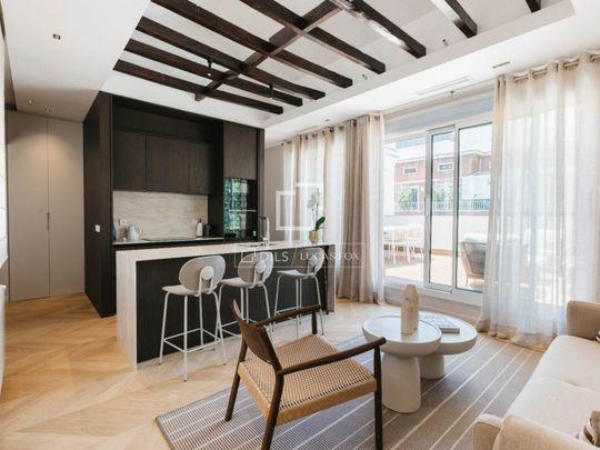 Excellent 2 Bedroom apartment for rent in Castellana, Madrid - Photo 1