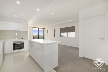 2 bed, 2 bath fully air con avail 13/11 - Photo 4
