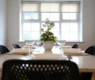 3 Bed Semi-Detached House, Bandy Fields Place, M7 - Photo 4