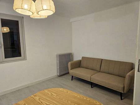 Location Appartement 3 pièces 58m² PERPIGNAN 66000 - Photo 2