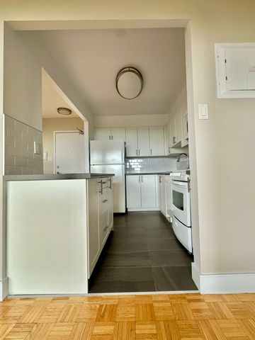 For Lease - 666 Spadina Avenue Unit# 903, Toronto, Ontario - Photo 3